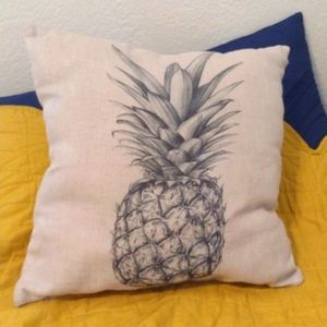 Pottery Barn Pineapple Pillow